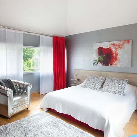 Les Deux Chenes Bed and Breakfast La Chapelle-Sur-Erdre Exteriör bild