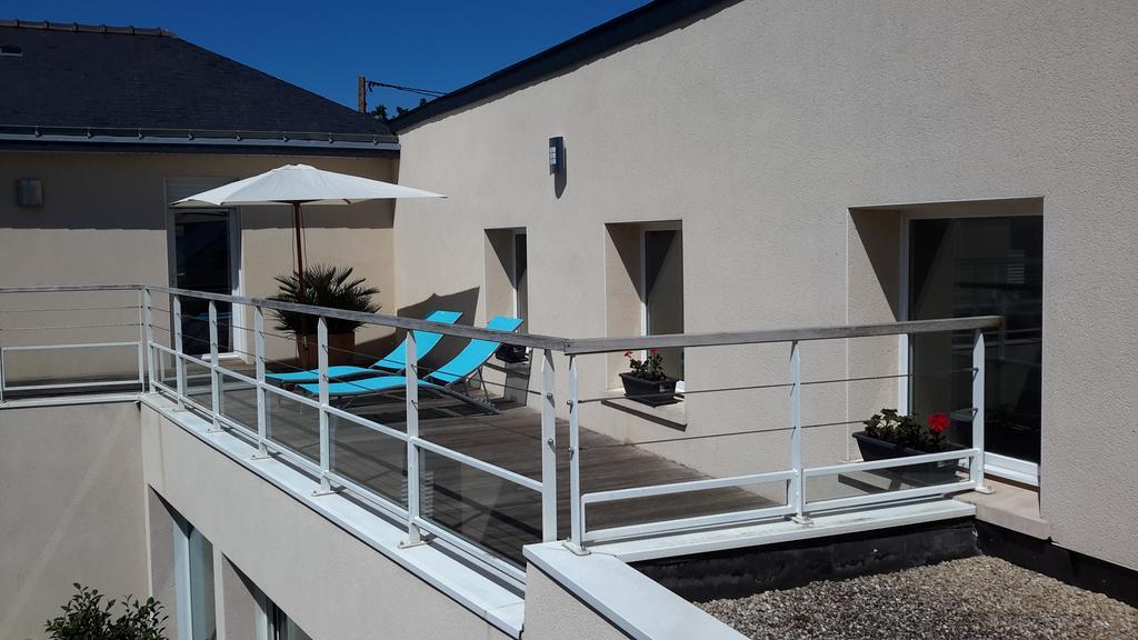 Les Deux Chenes Bed and Breakfast La Chapelle-Sur-Erdre Exteriör bild
